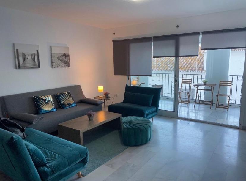 Апартаменты Apartament Марбелья Экстерьер фото
