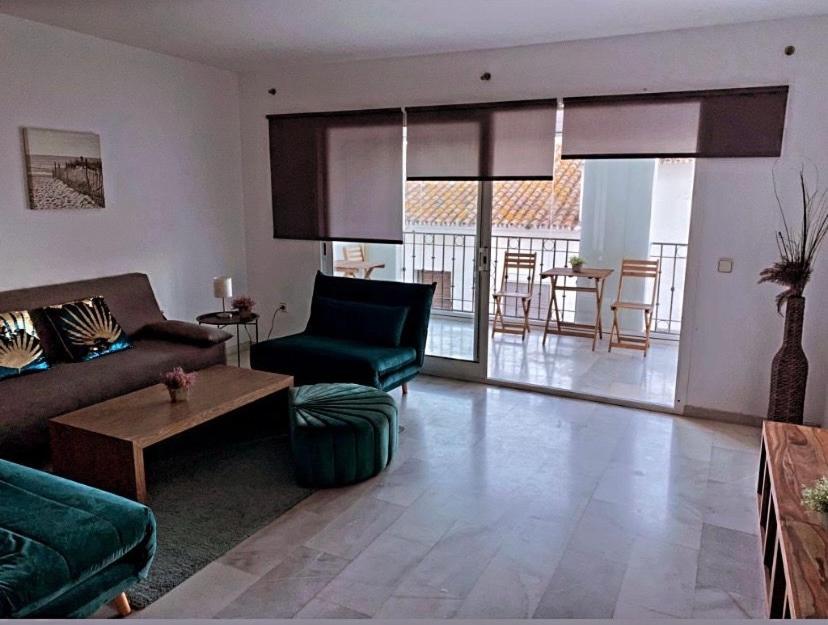 Апартаменты Apartament Марбелья Экстерьер фото